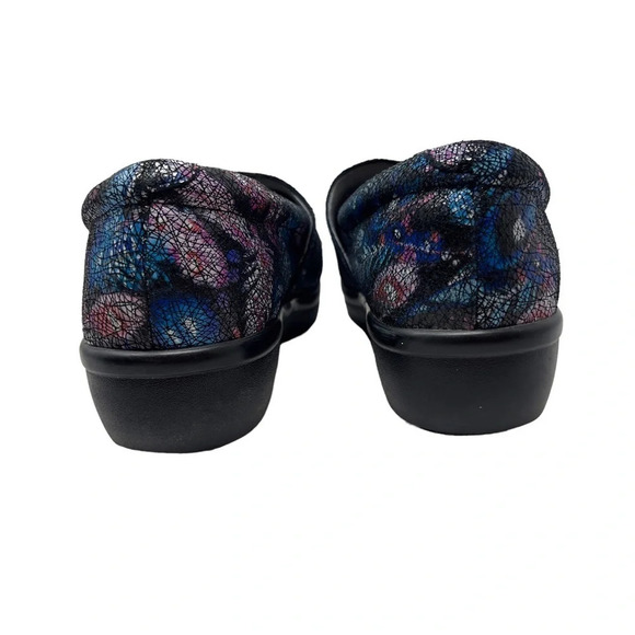 ALEGRIA Lauryn Nubuck Velcro Cross Strap Slip On Loafer Clogs - Picture 10 of 14